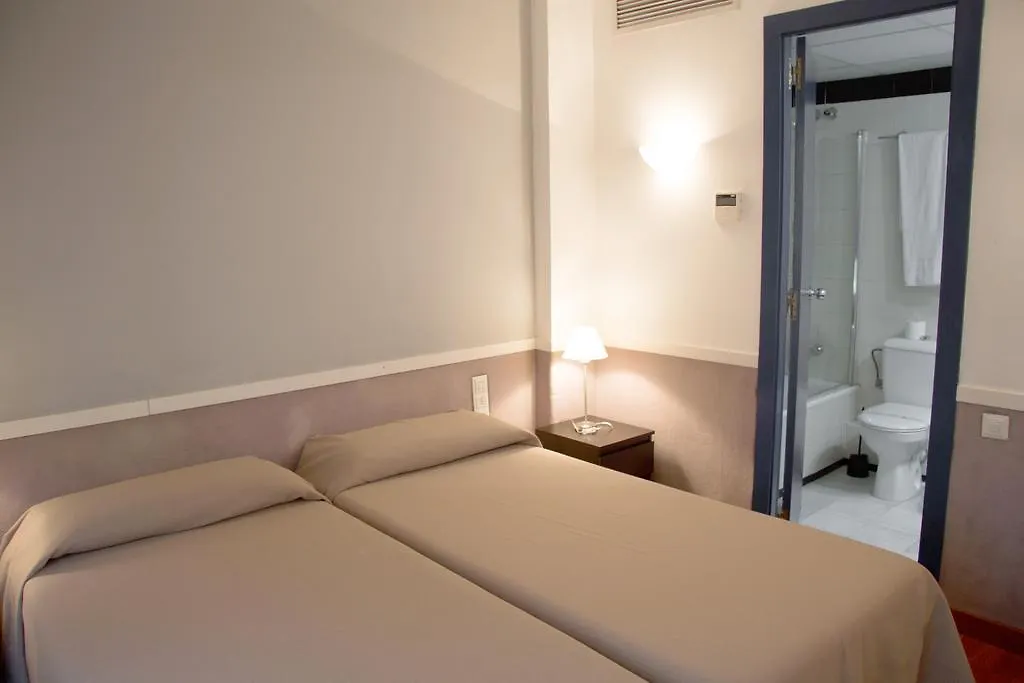 Apartamentos Descartes Barcelona 0*,  Spain