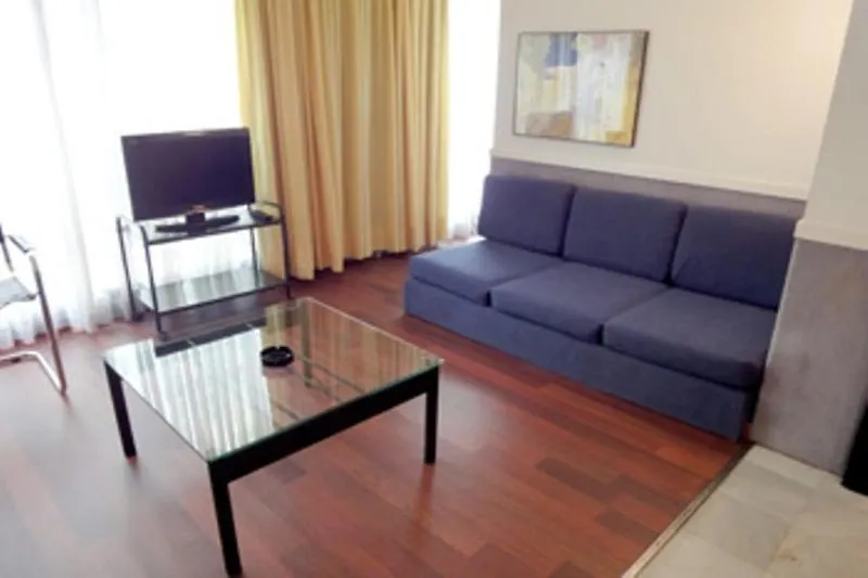 Apartamentos Descartes Barcelona