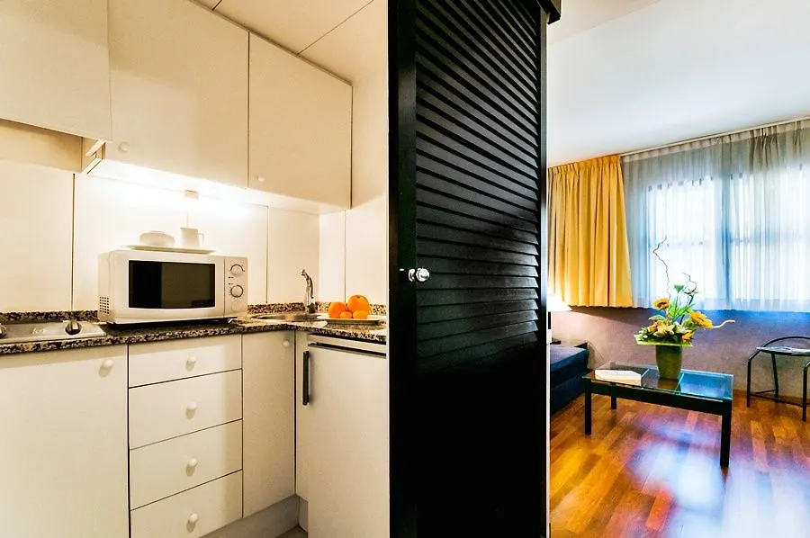 Apartamentos Descartes Barcelona 0*,  Spain