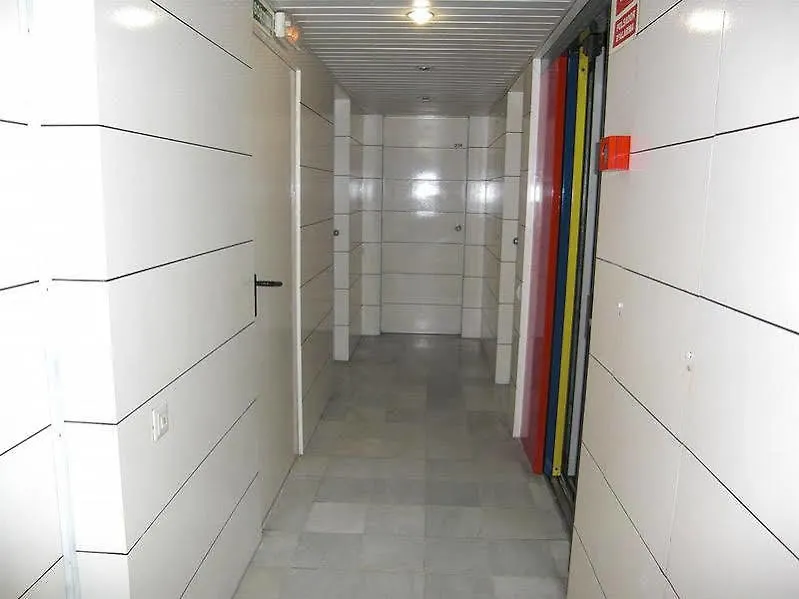 Apartamentos Descartes Barcelona Apartment