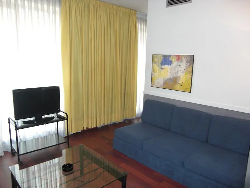 Apartment Apartamentos Descartes Barcelona Spain