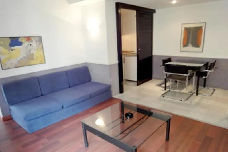 Apartamentos Descartes Barcelona Apartment
